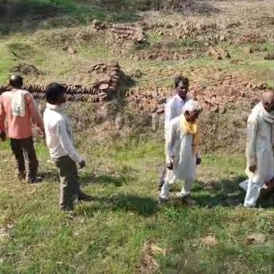 उझानी – मनरेगा के नाम पर अवैध खनन का आरोप, जांच शुरू